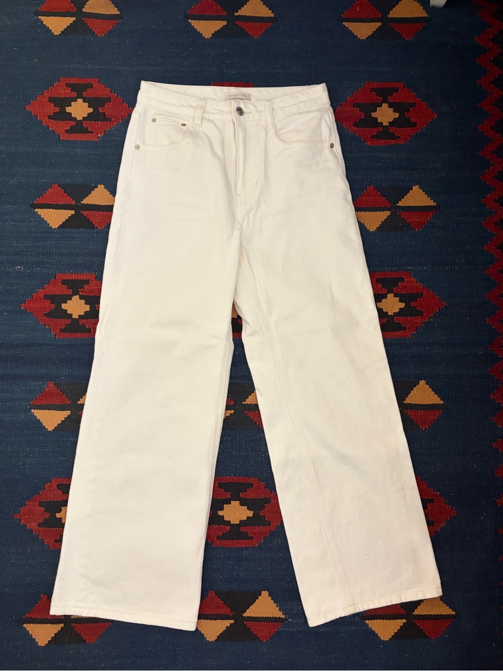 Women's Straight-Leg White Jeans — Clean Everyday Style